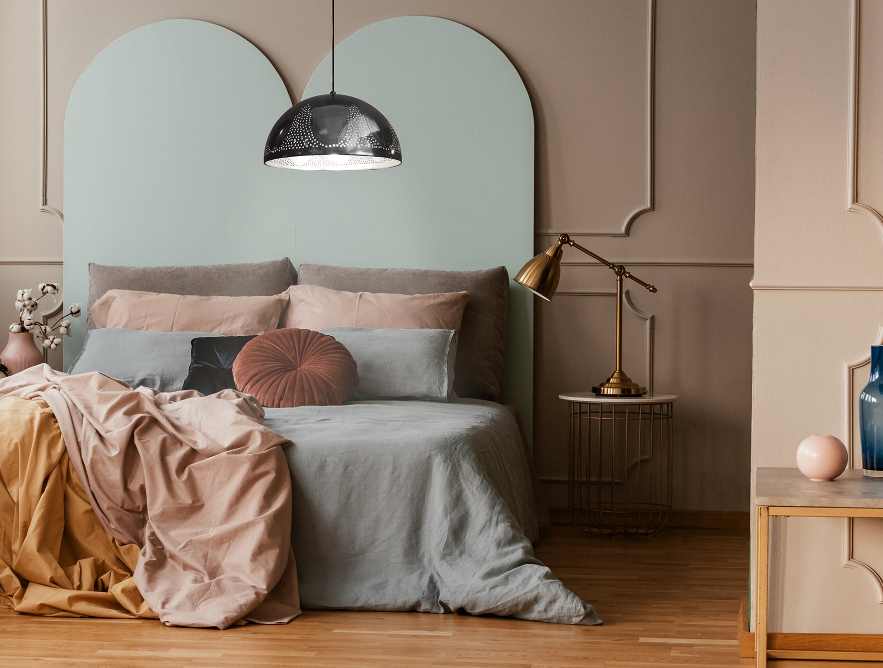 5 Tips to Romantic Bedroom Lighting
