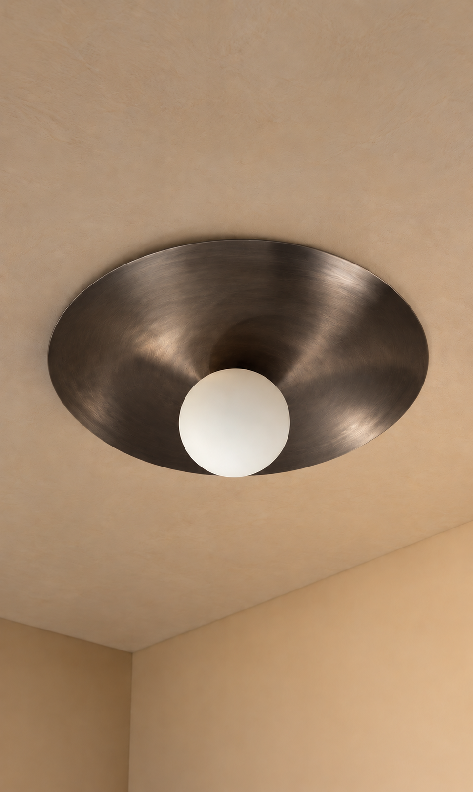Iza Saucer Flush Mount