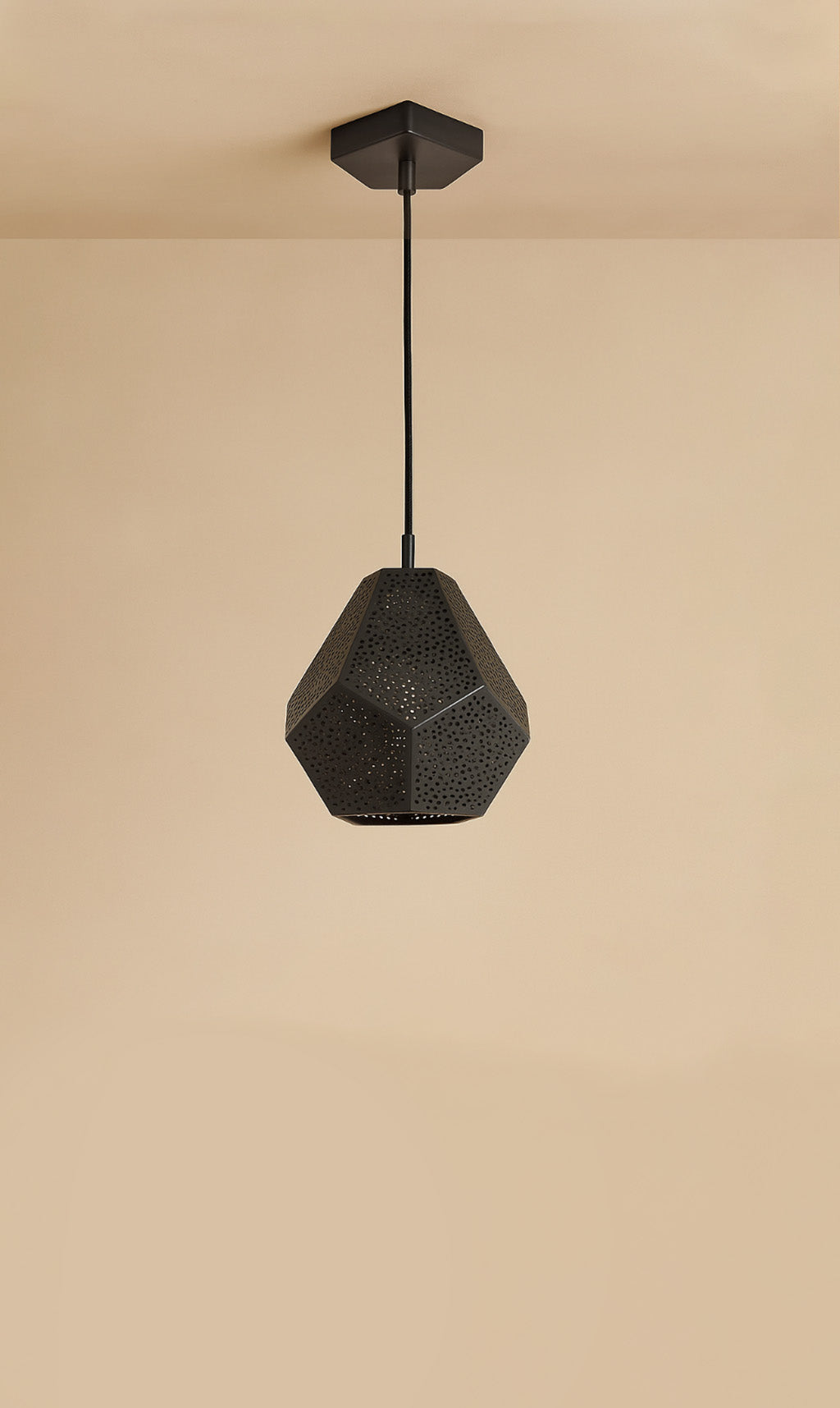 Almas Multifaceted Pendant Light