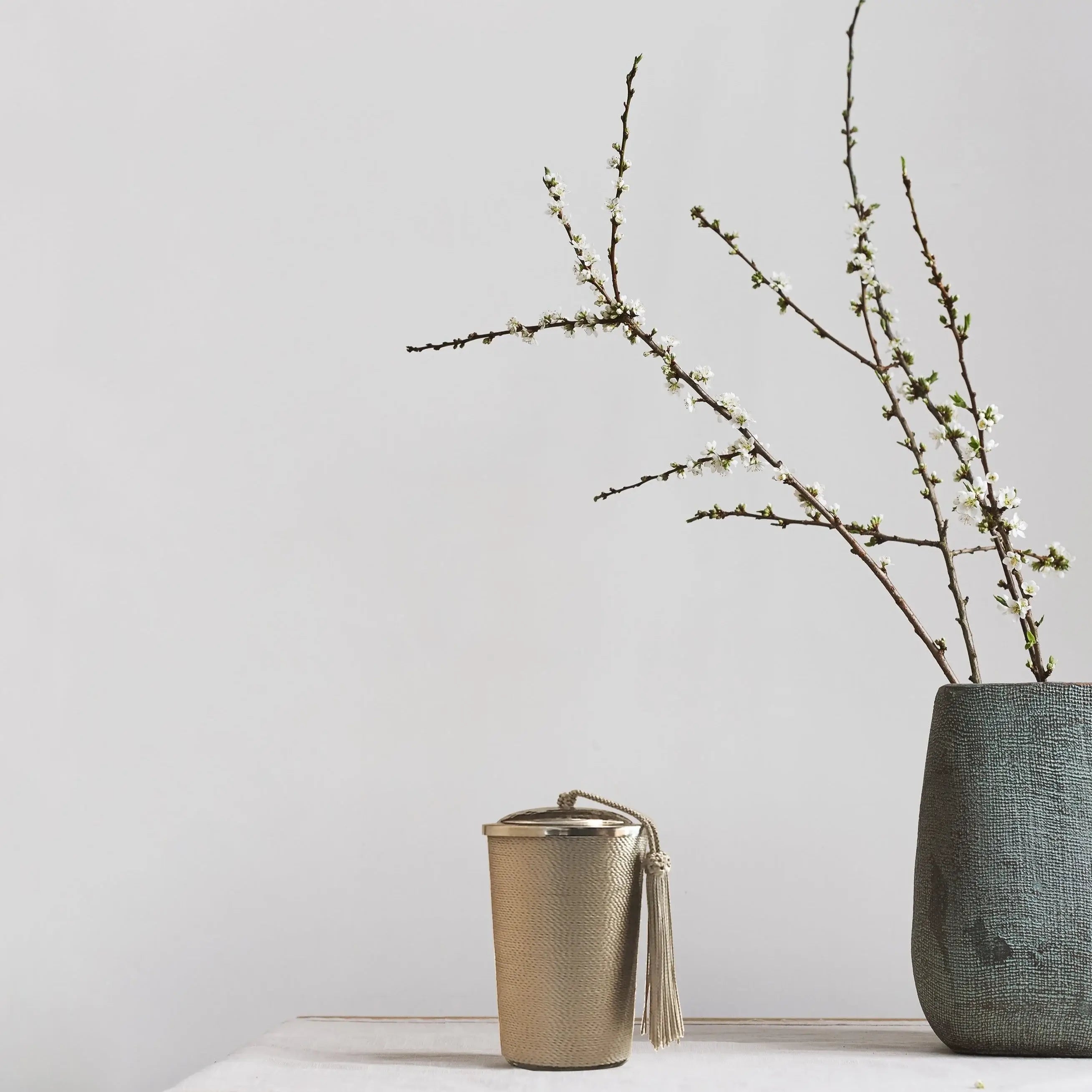 Dounia home Candle in made of Sabra soy and glass, Model: Sabra