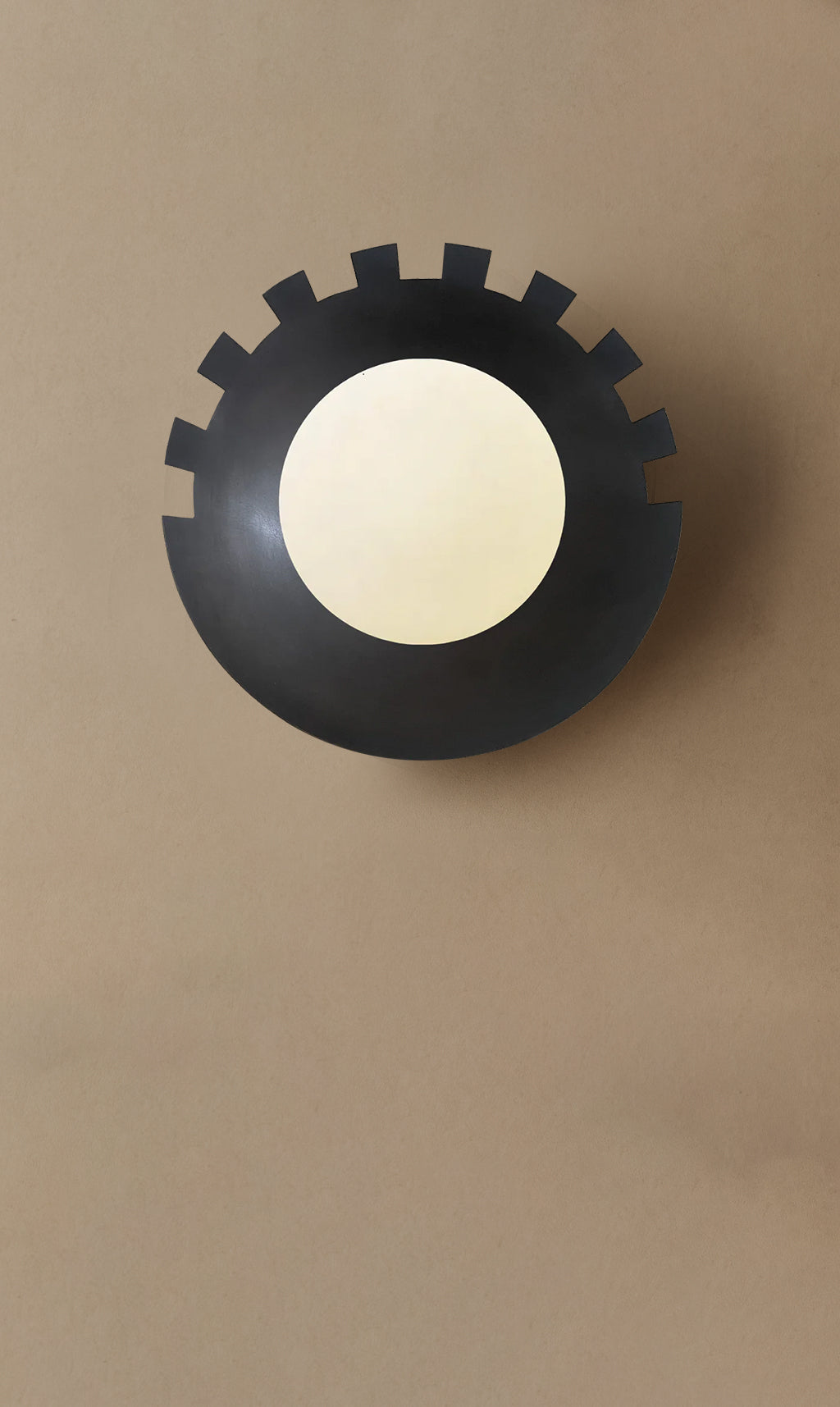 Checkered Round Wall Sconce