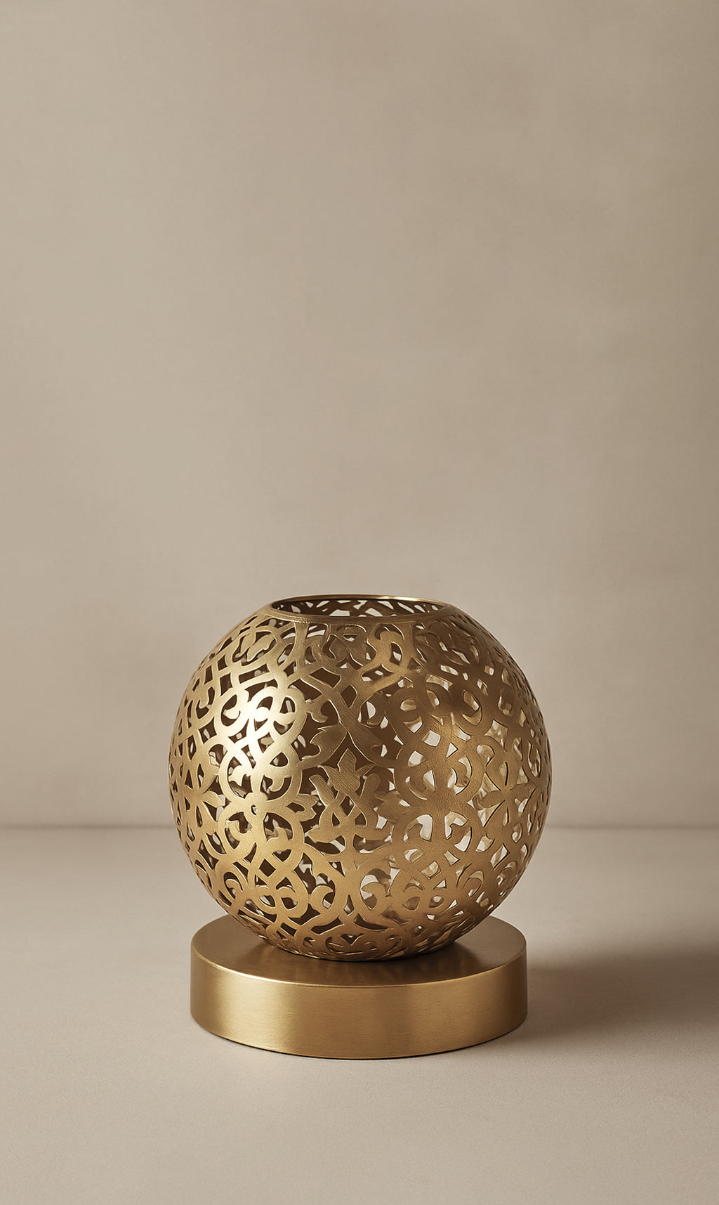 Riad Table Lamp