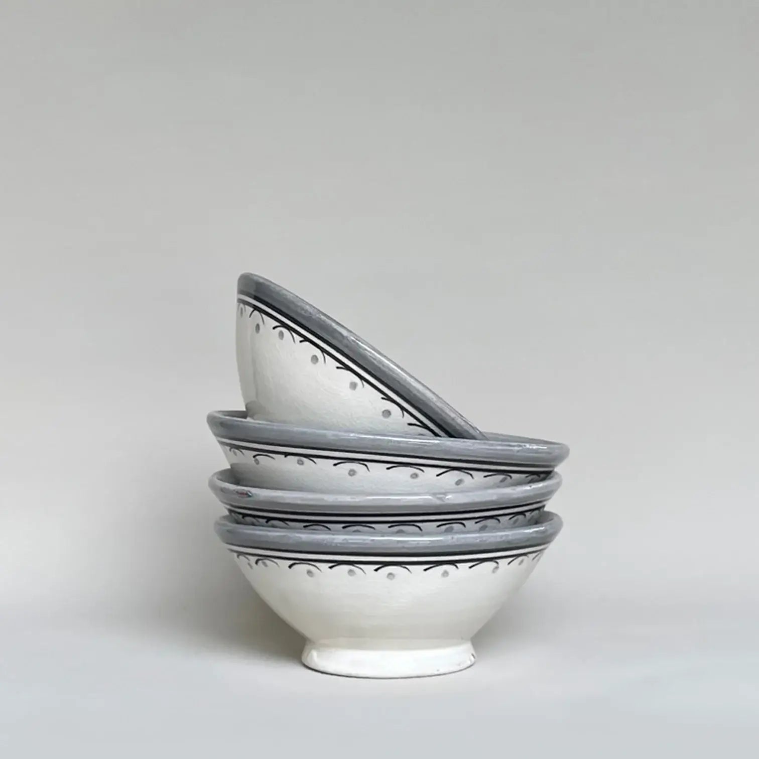 Dounia home Salad pottery bowl in gray made of Caly, Model: _