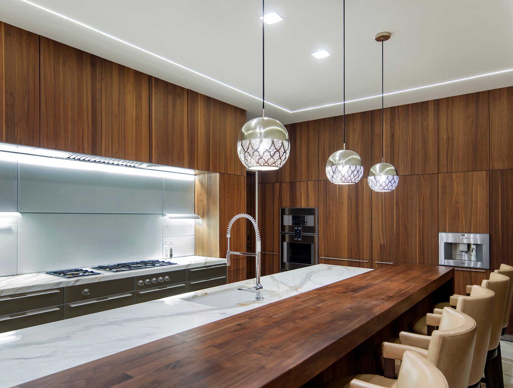 4 Simple Ways To Take Your Kitchen Lighting to the Next Level