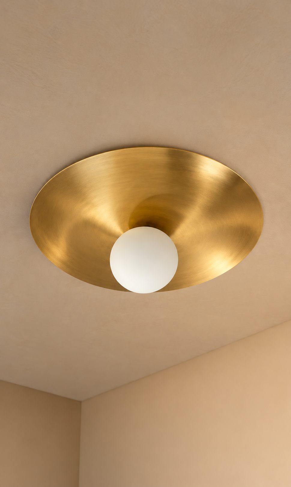 Iza Saucer Flush Mount
