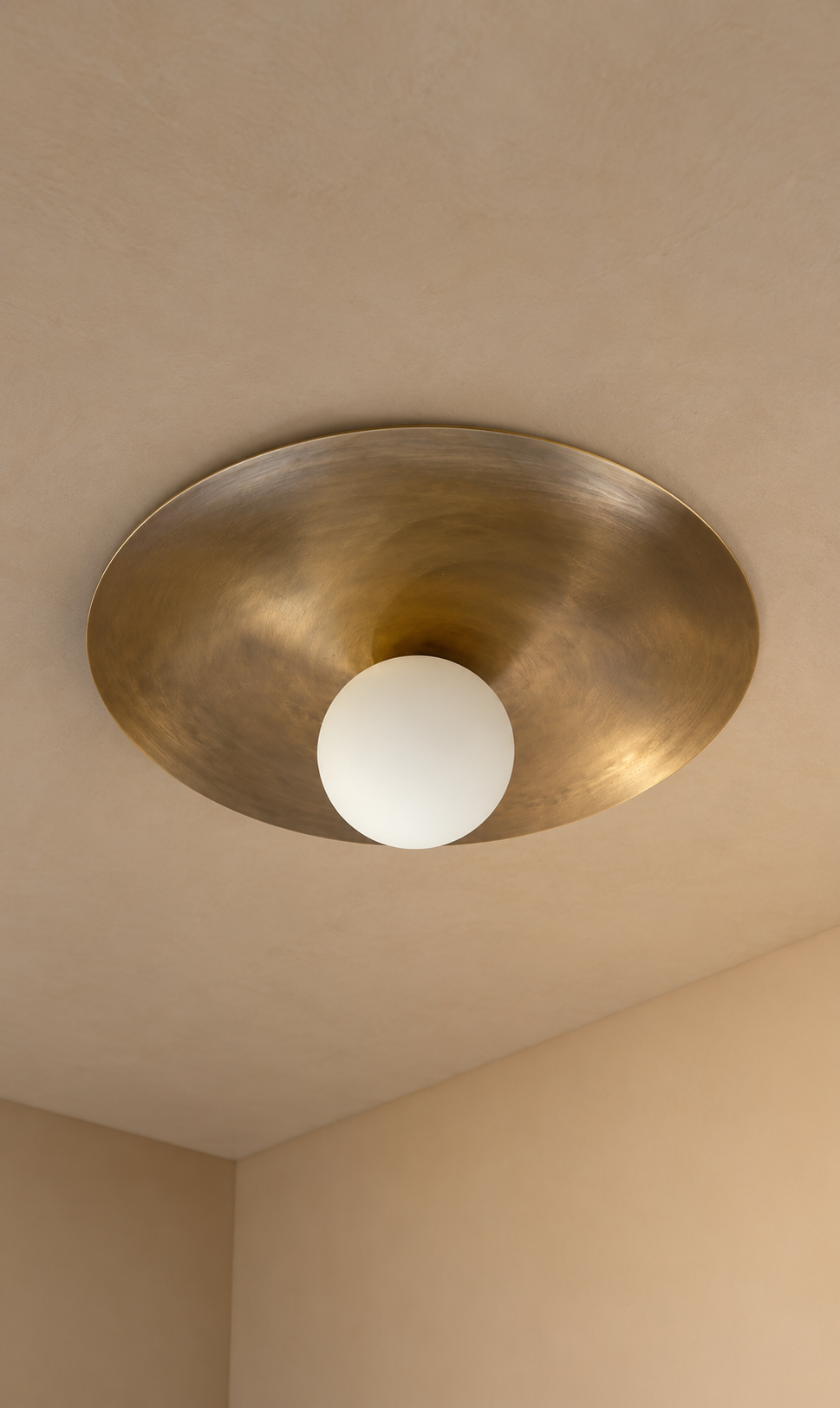 Iza Saucer Flush Mount