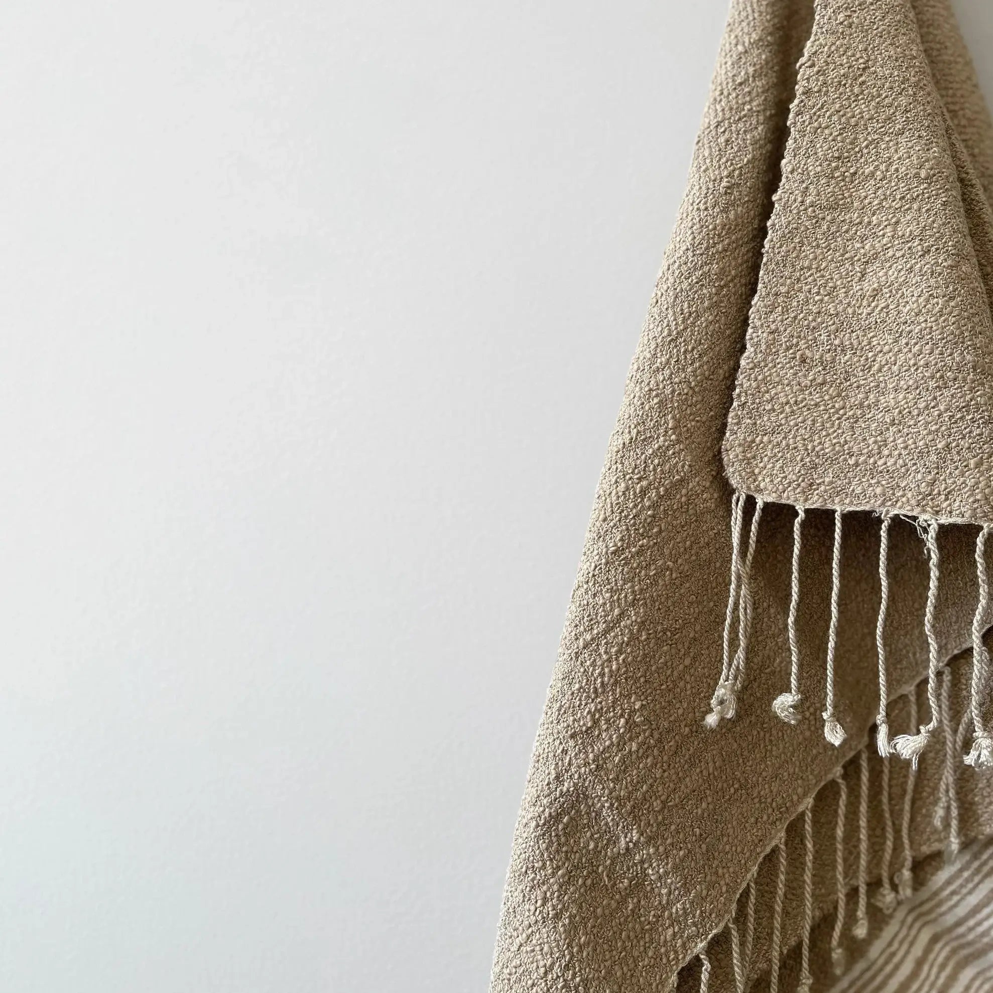 Dounia home Hand towel in Taup made of Organic cotton, Model: Aslal, Close Up View 