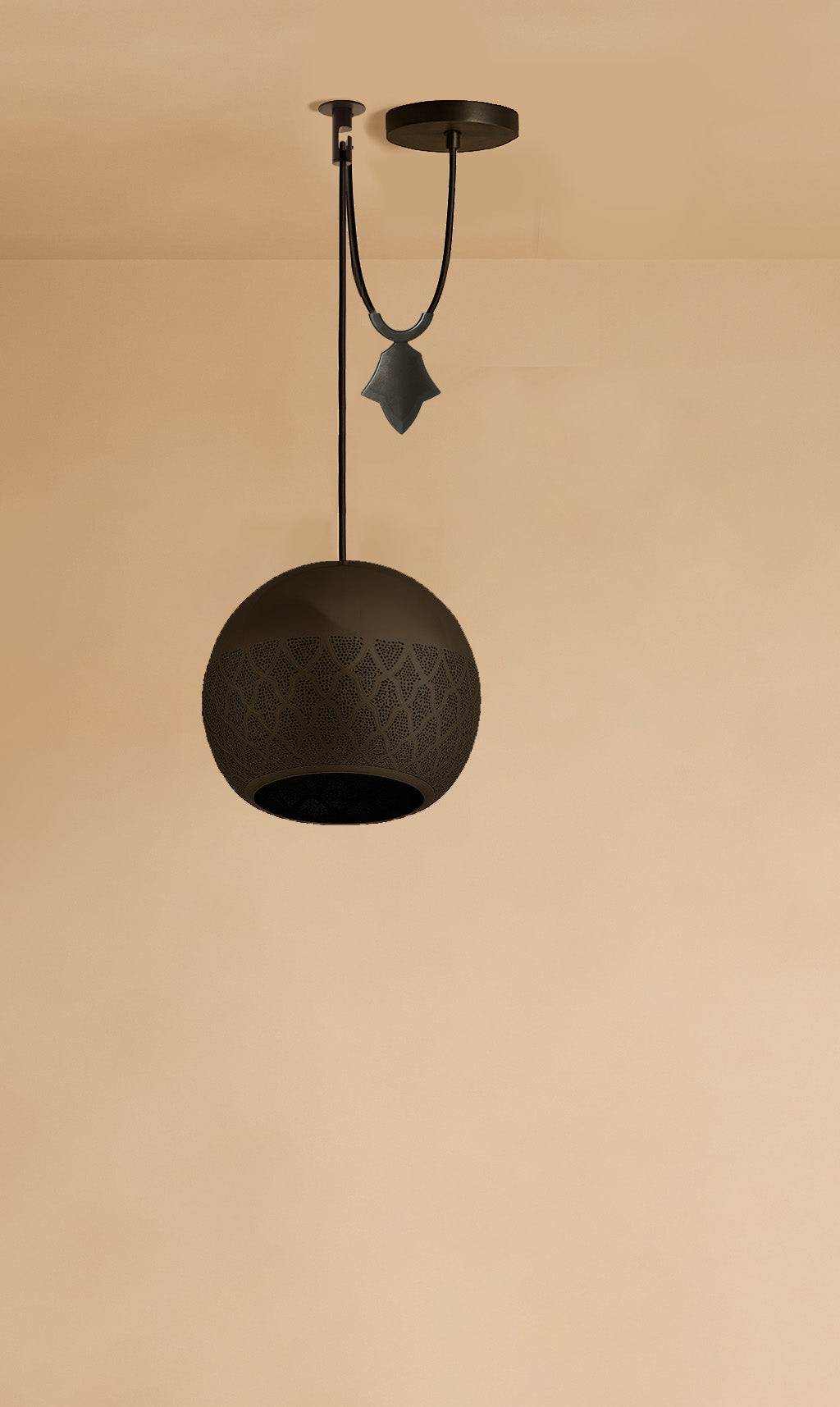 Nur Reversed counterbalance weight Pendant