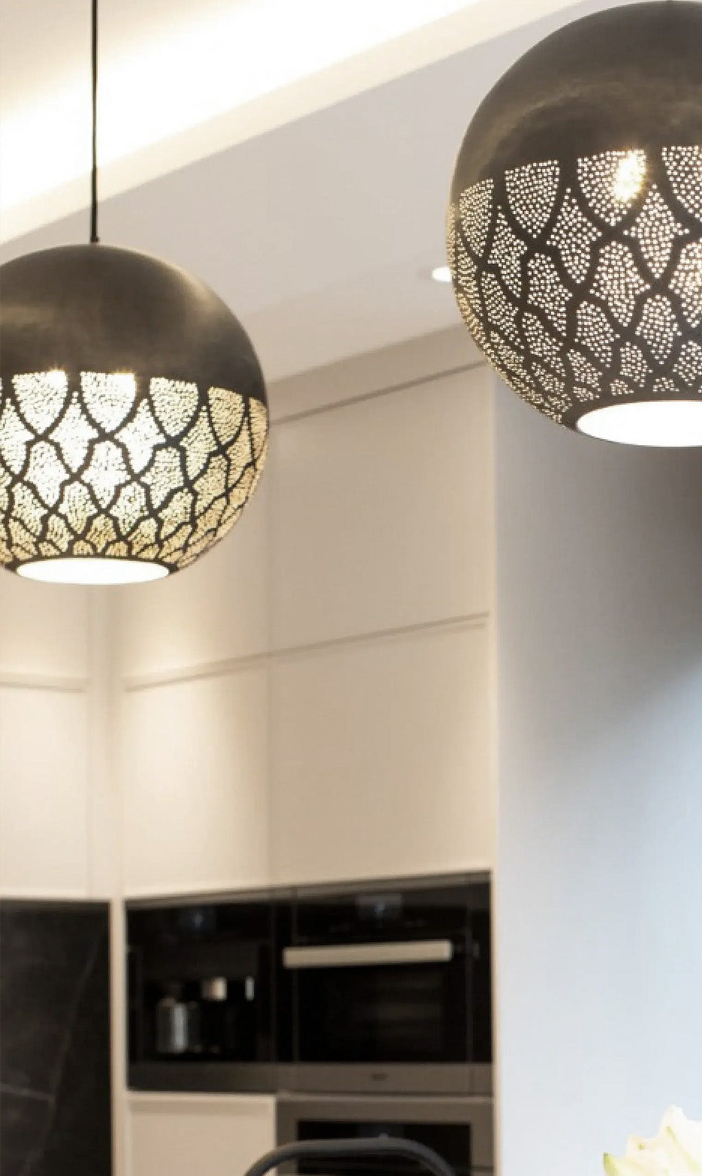 Nur Reversed Pendant Light