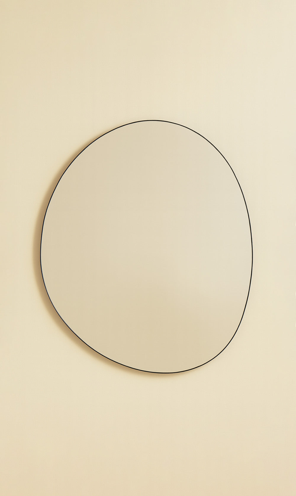 Izza Mirror