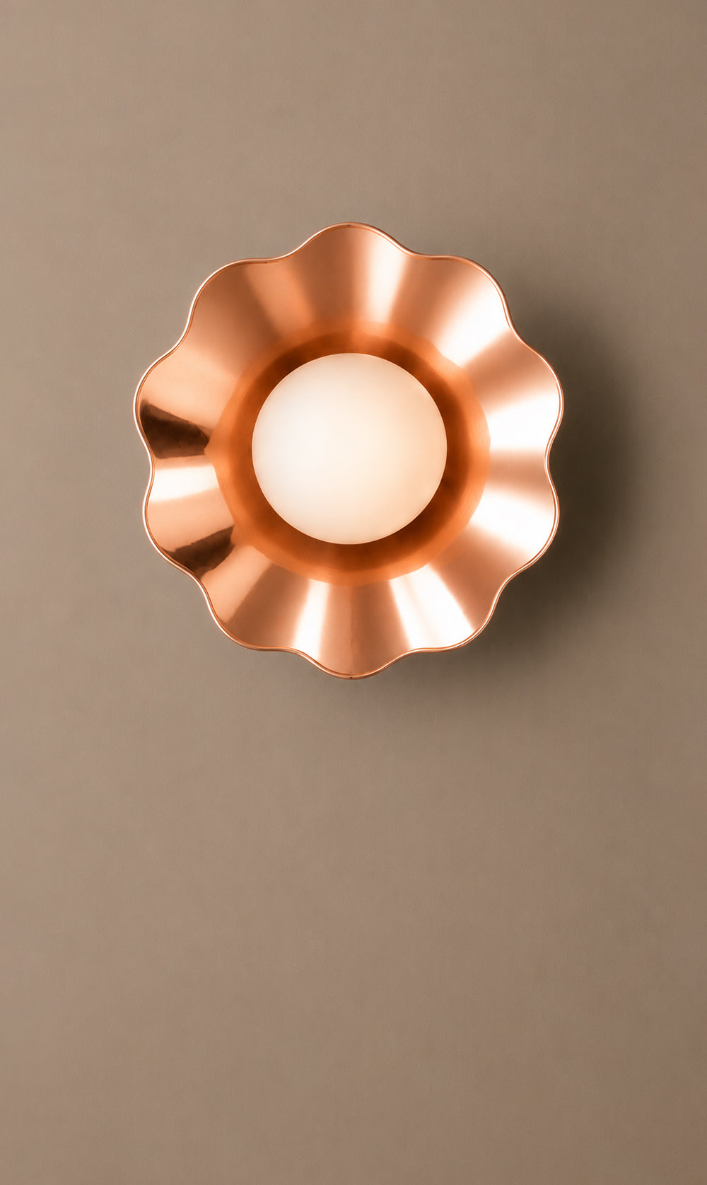 Luna Scalloped Wall Sconce