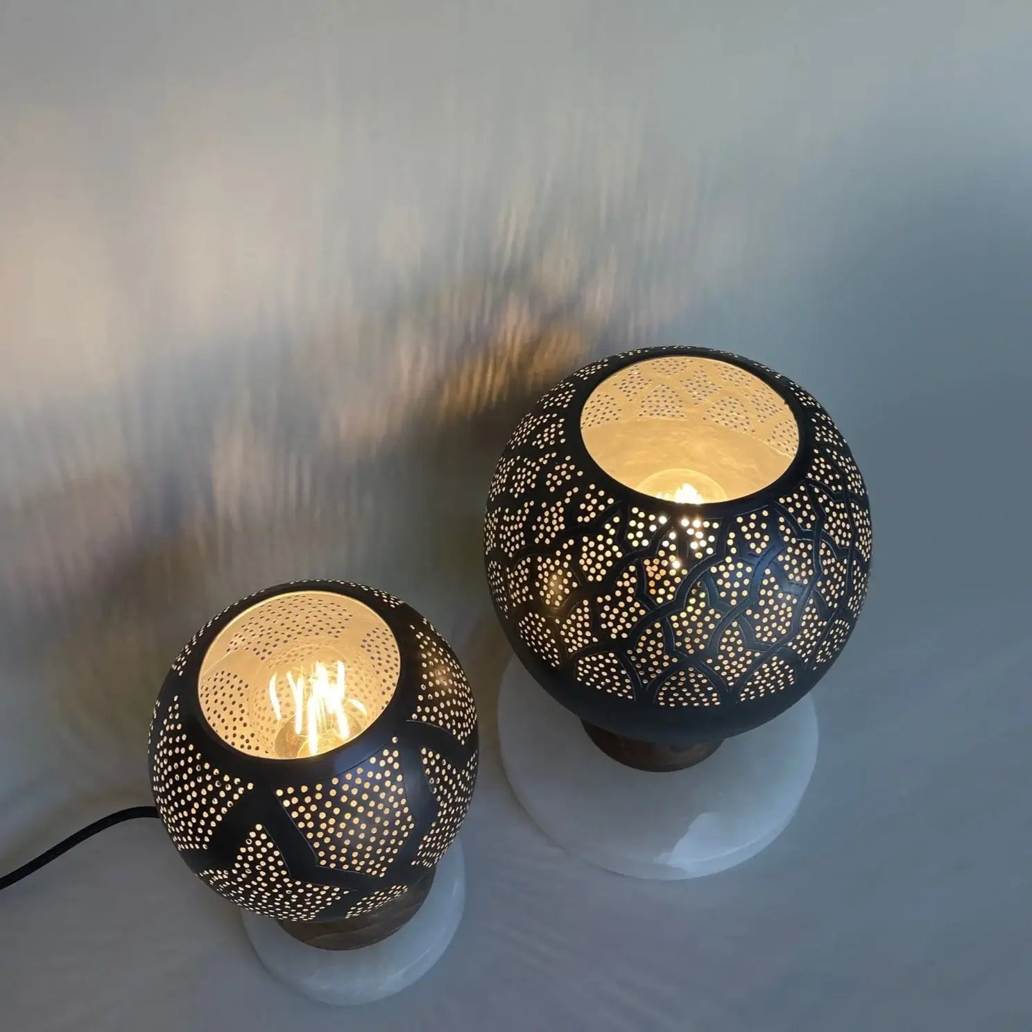 Nur Table Lamp