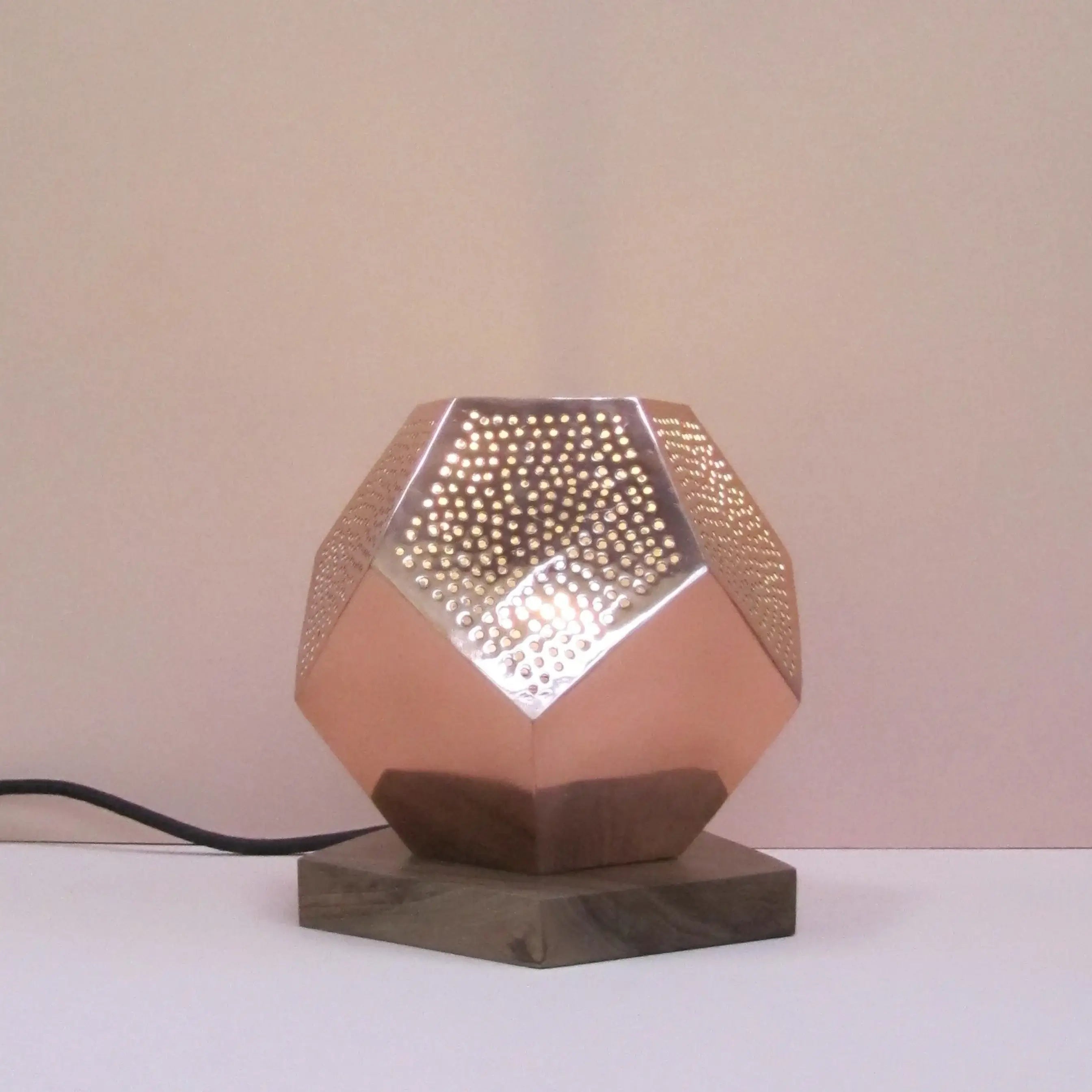 Dounia home Table lamp in Polished copper  made of Metal, Model: Ula